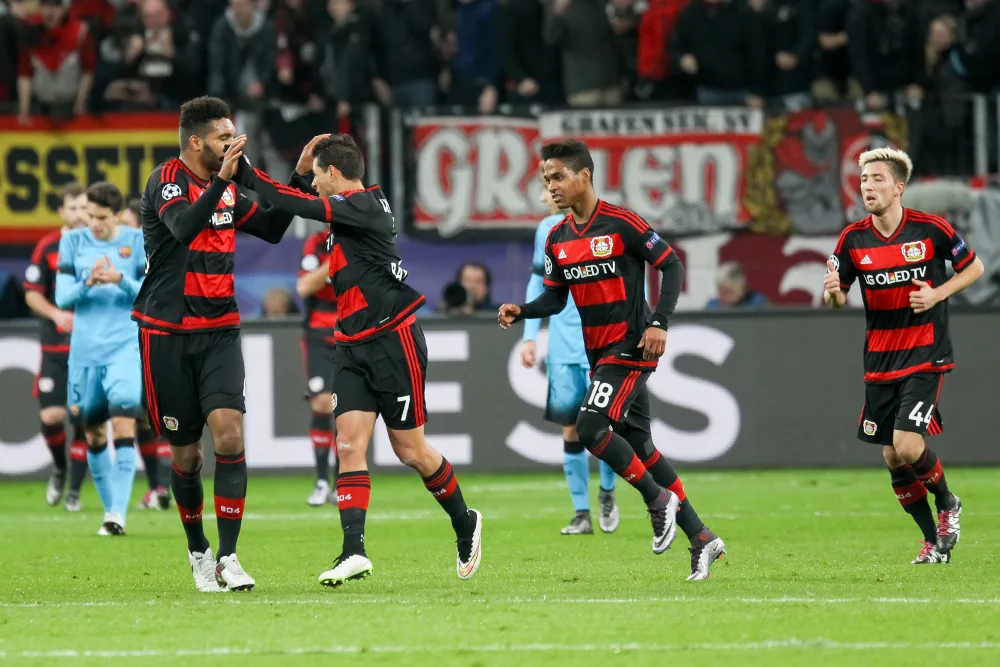 Les joueurs du Bayer Leverkusen célèbrent leur but